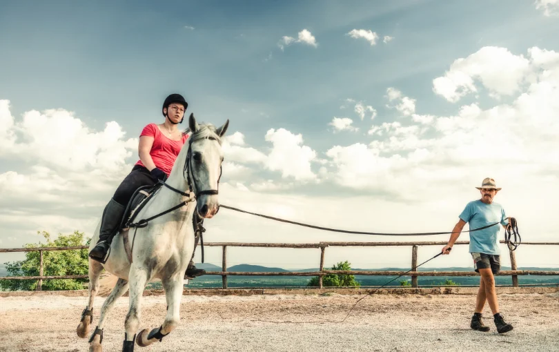 peach natural top 3 popular beauty products instagram post (4)